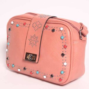 Bolso de tachas rosa